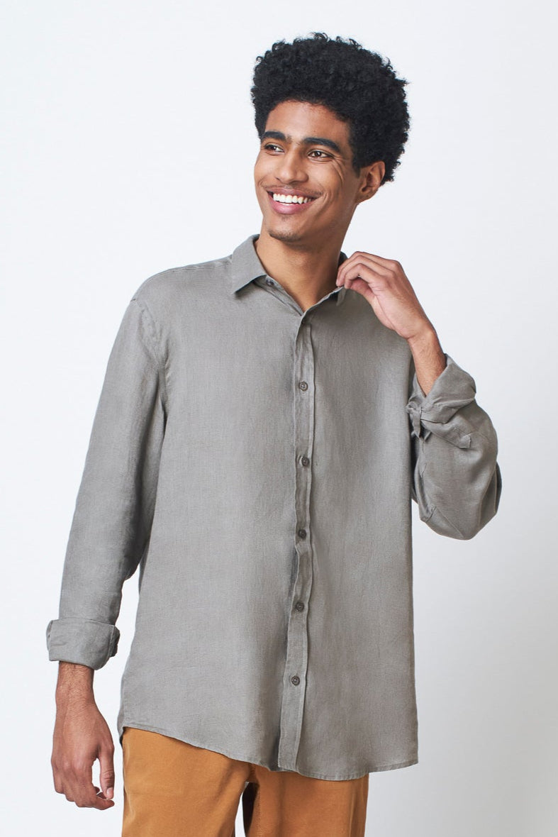 Camisa 100% Linho Lisa Verde Militar ML