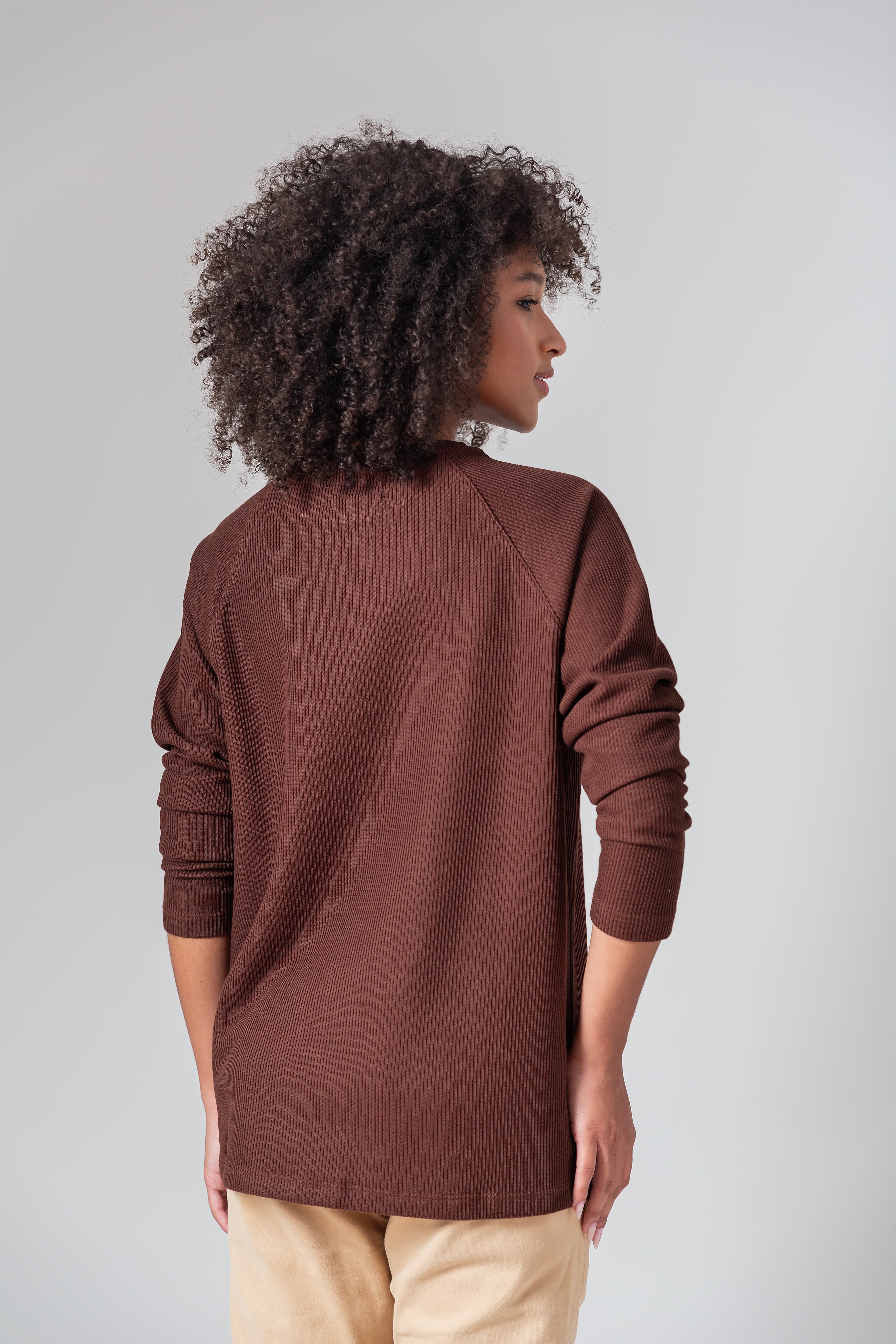 Blusa Rios Manga Longa Marrom