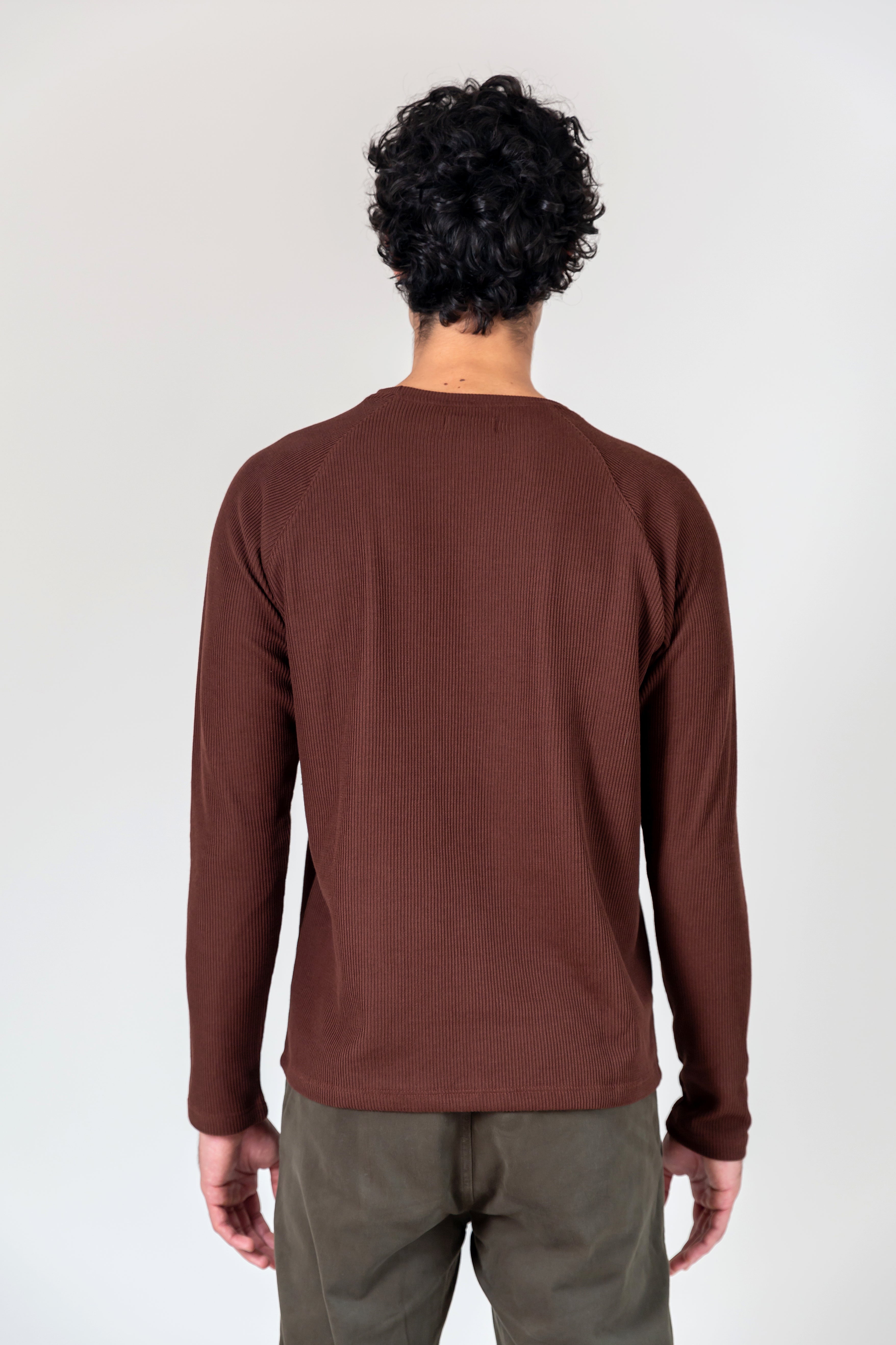 Blusa Rios Manga Longa Marrom