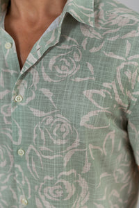 Camisa Algodão Floreando MC