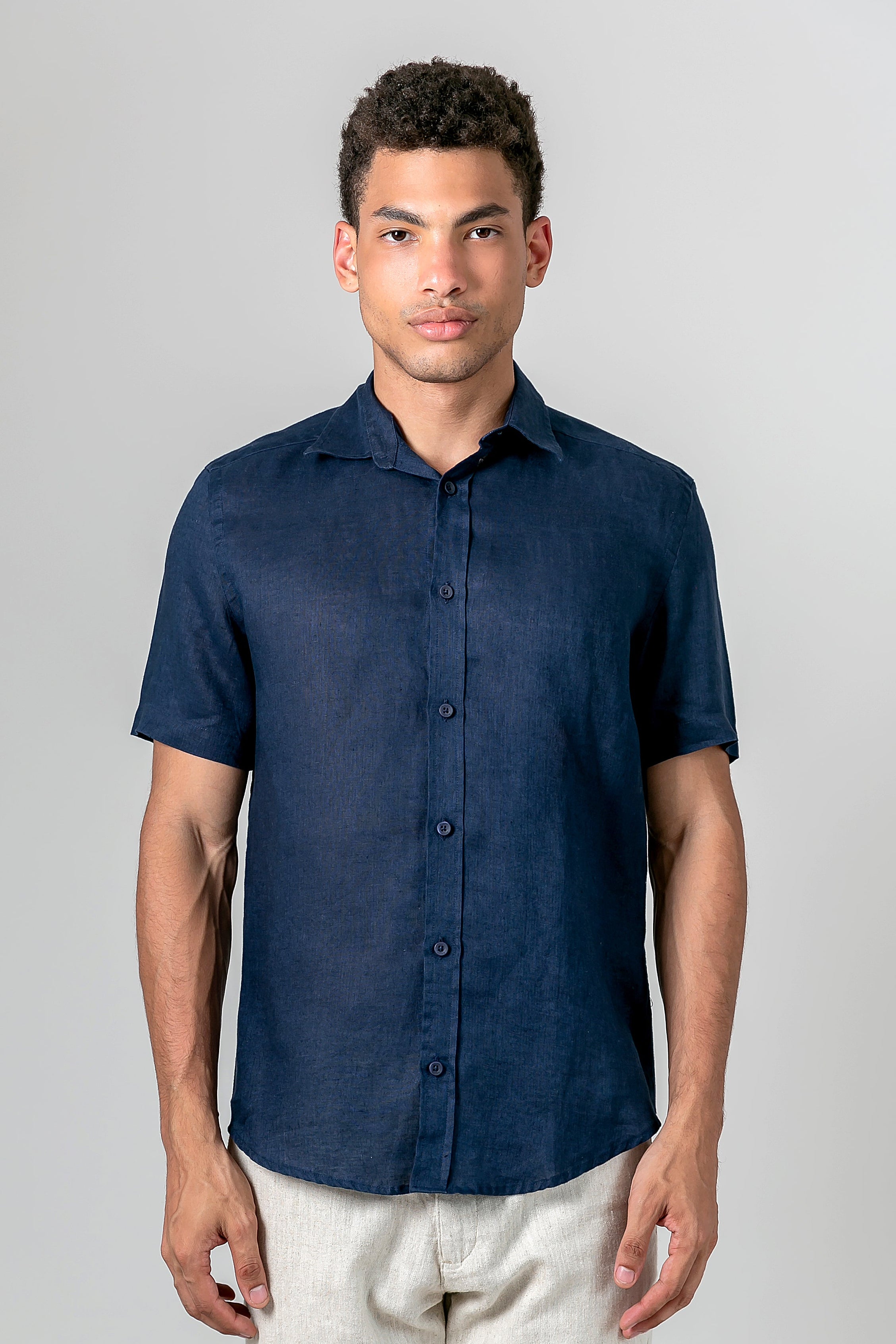 Camisa 100% Linho Lisa Azul Escuro MC