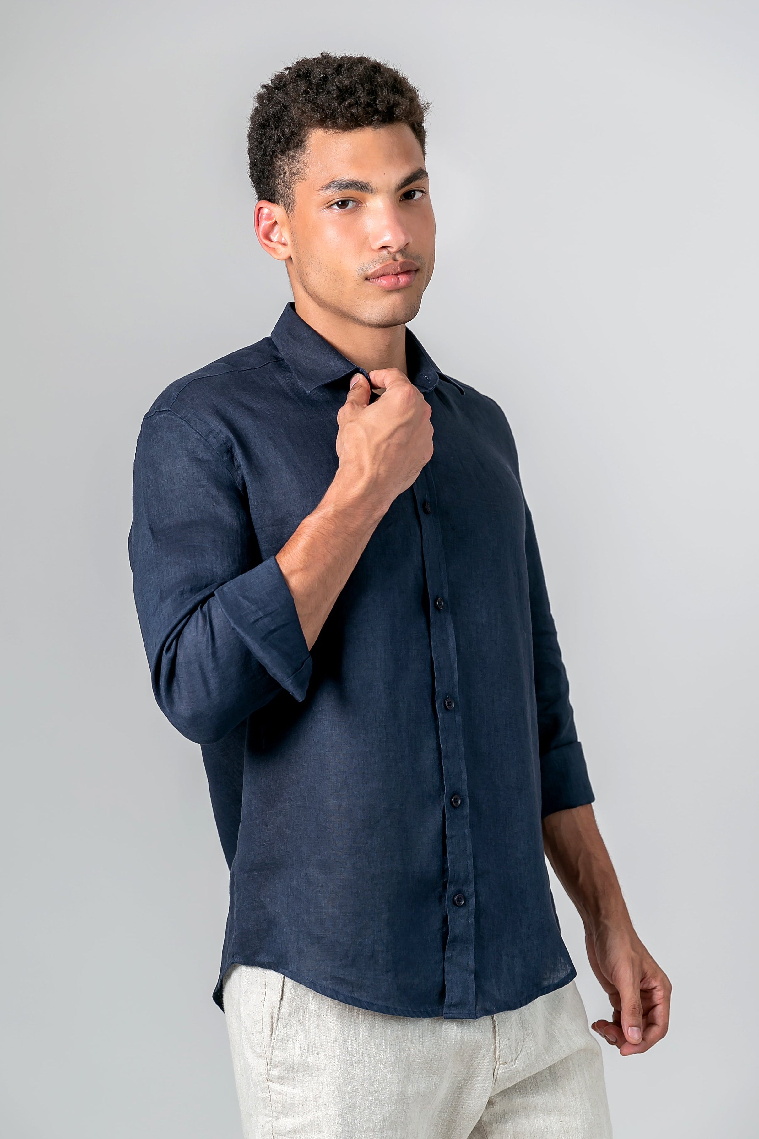 Camisa 100% Linho Lisa Azul Escuro ML
