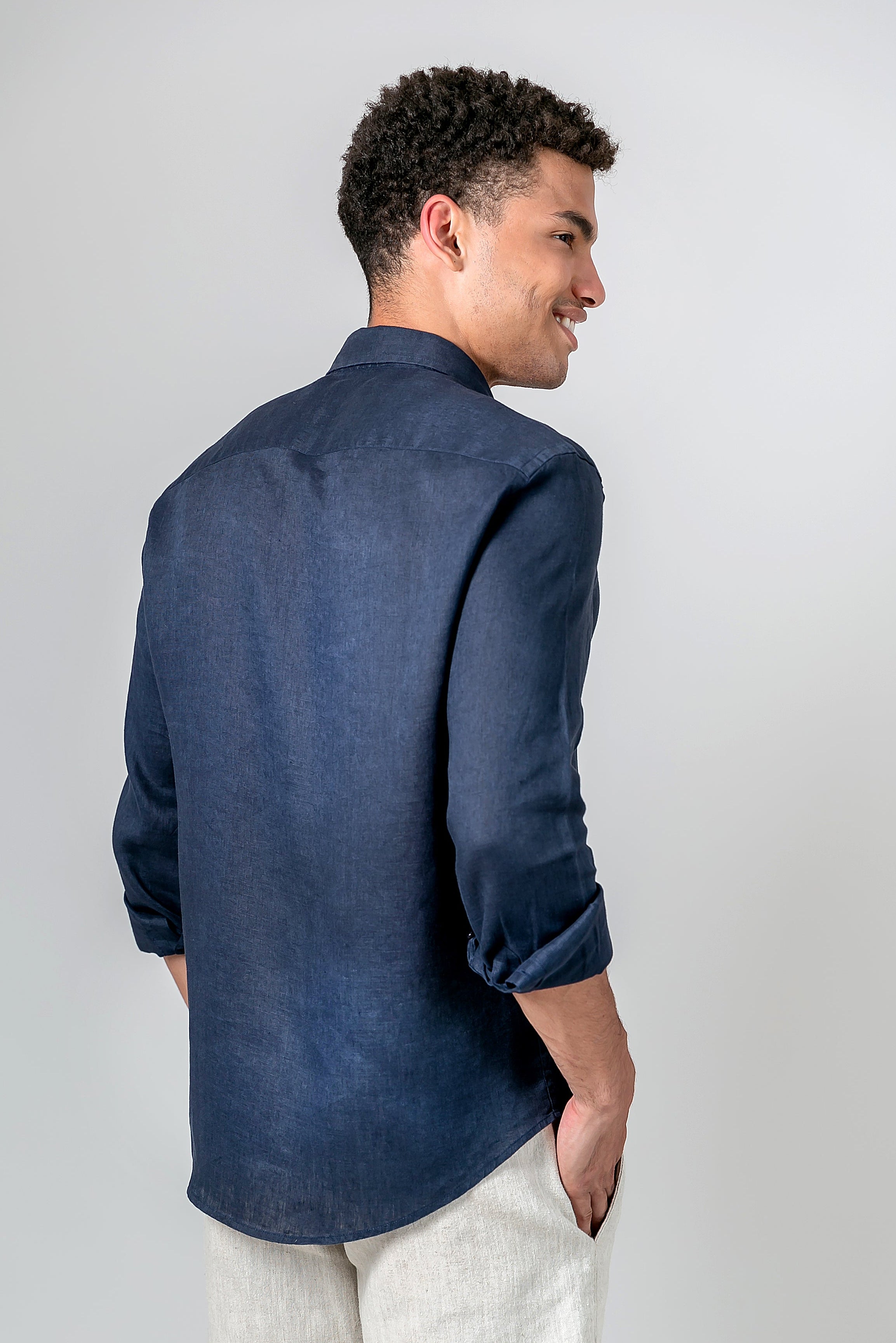 Camisa 100% Linho Lisa Azul Escuro ML